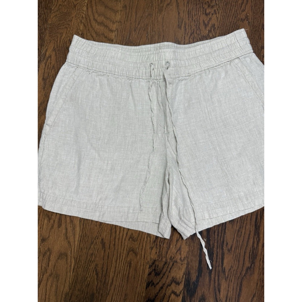 Lord & Taylor 100% linen shorts Tan Size Medium Pull On.